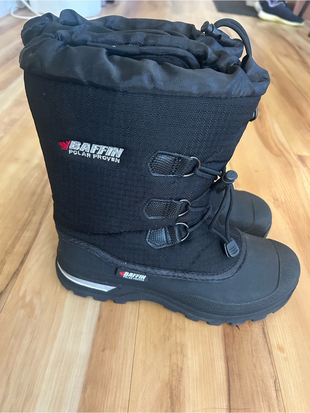 Baffin Black Kids Winter Snow Boots with Toggle Lacing